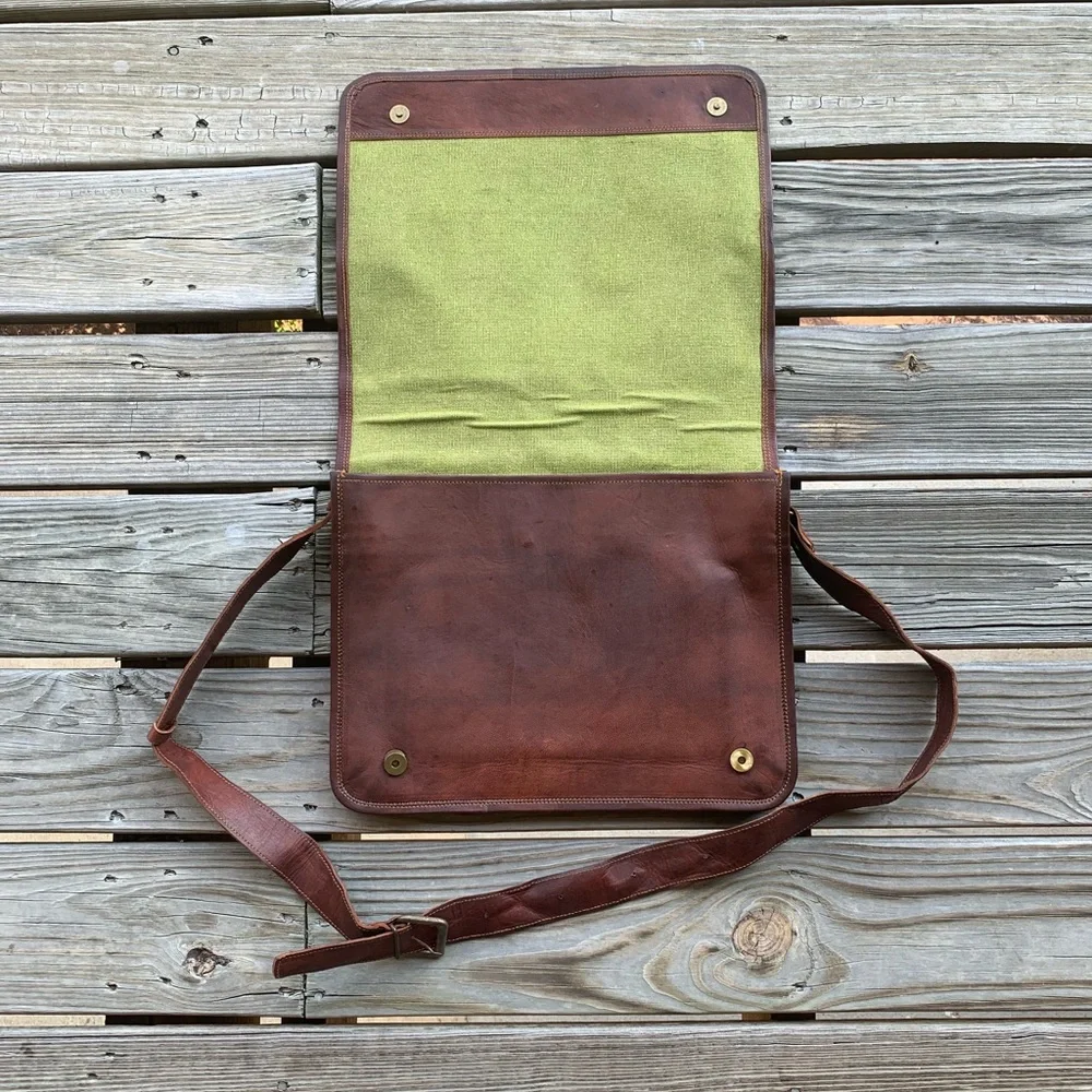 Leather Messenger Laptop Bag - Brown